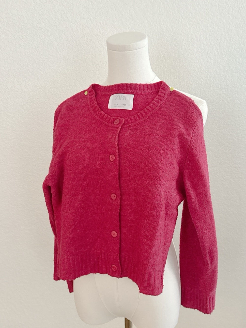 ZARA Girls Fuchsia Bouclé Knit Cardigan Size 9 Pre-Owned